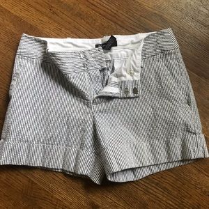 Seersucker shorts, 4